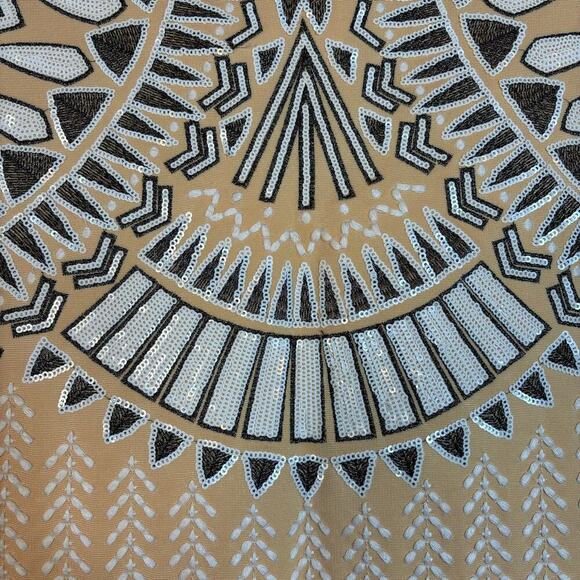 Bebe Embellished Mini Skirt Size 4 Sequin Embroidered Fitted Party Geometric - Picture 10 of 10